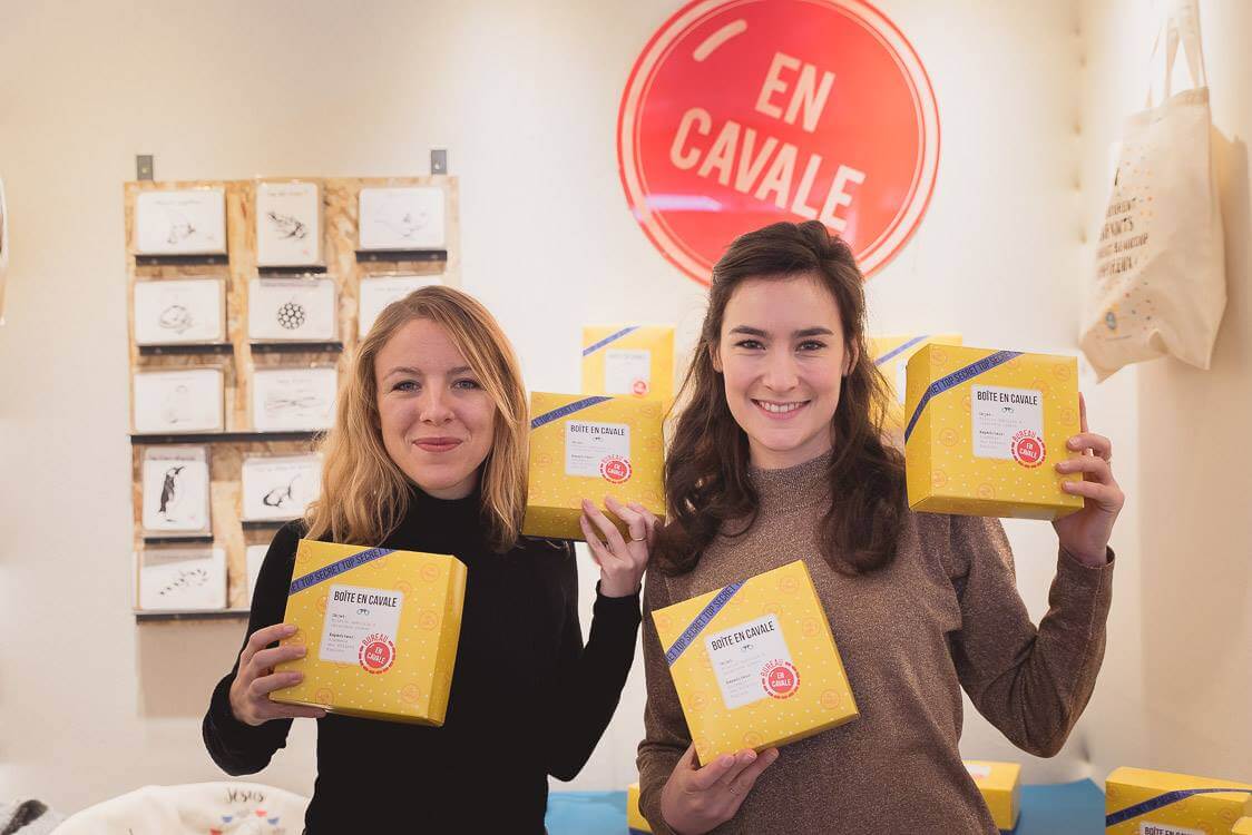 dvoudilna krabice - en cavale